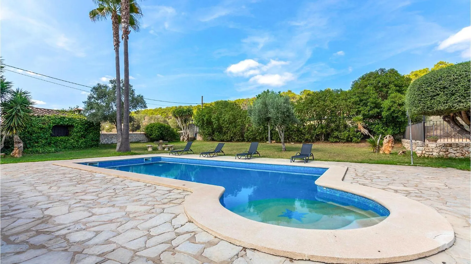 Nice Home In Sineu