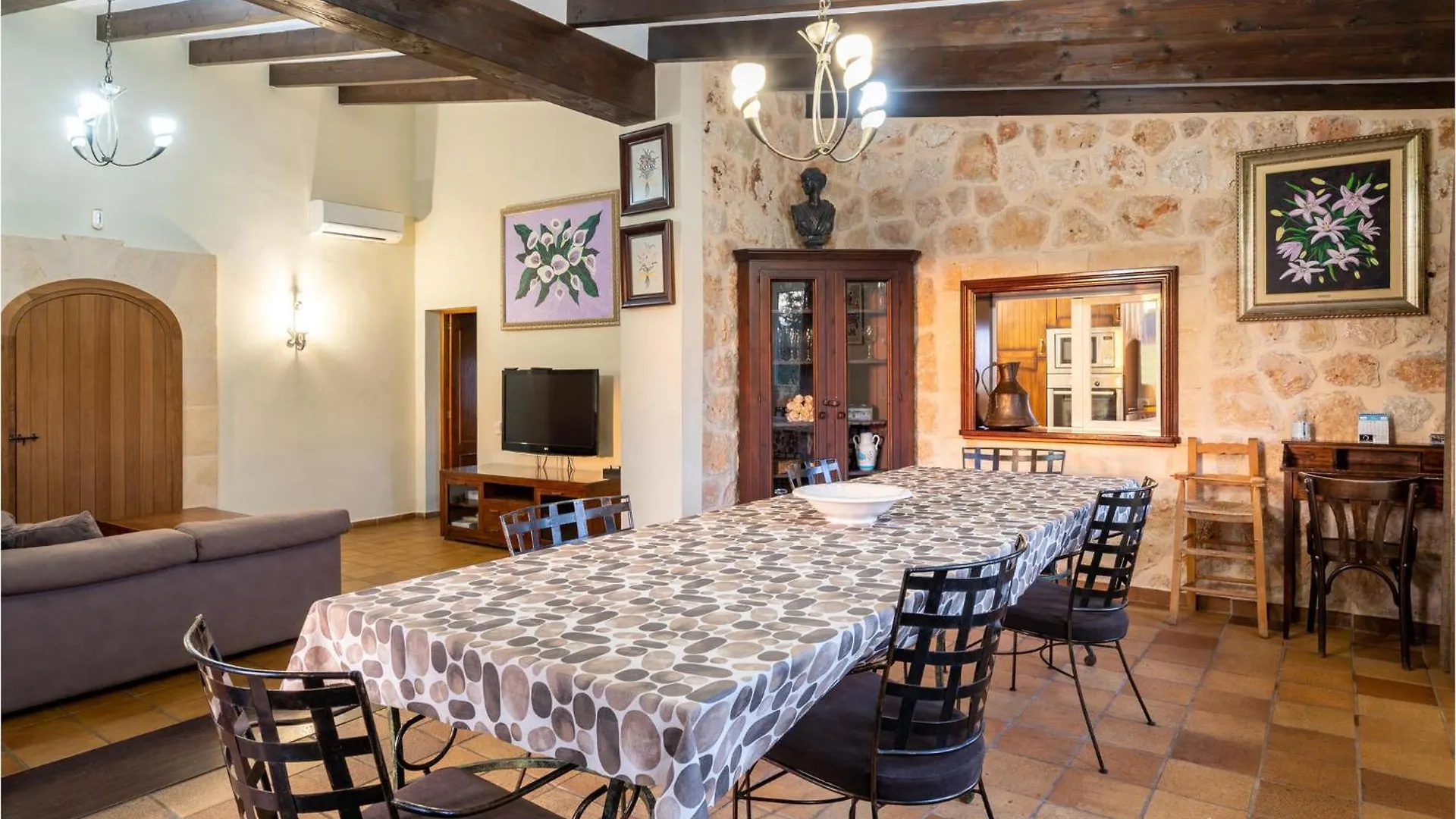 Nice Home In Sineu Sineu (Mallorca)