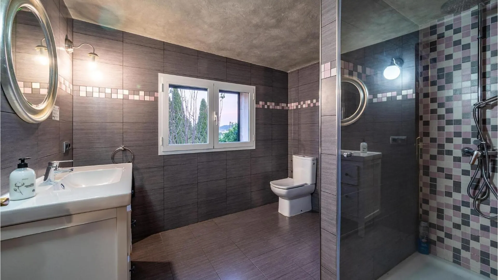 Nice Home In Sineu Sineu (Mallorca)